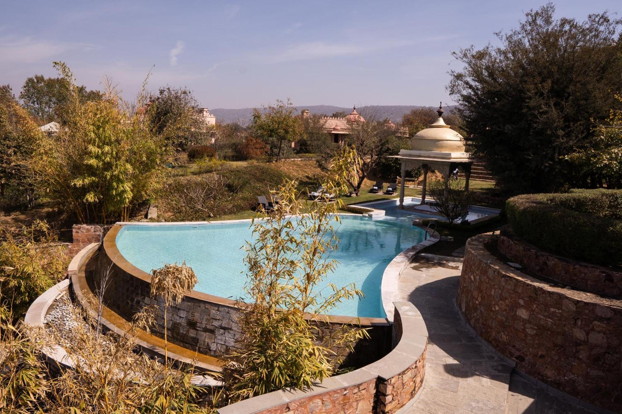 Tree Of Life Resort & Spa Джайпур Екстериор снимка