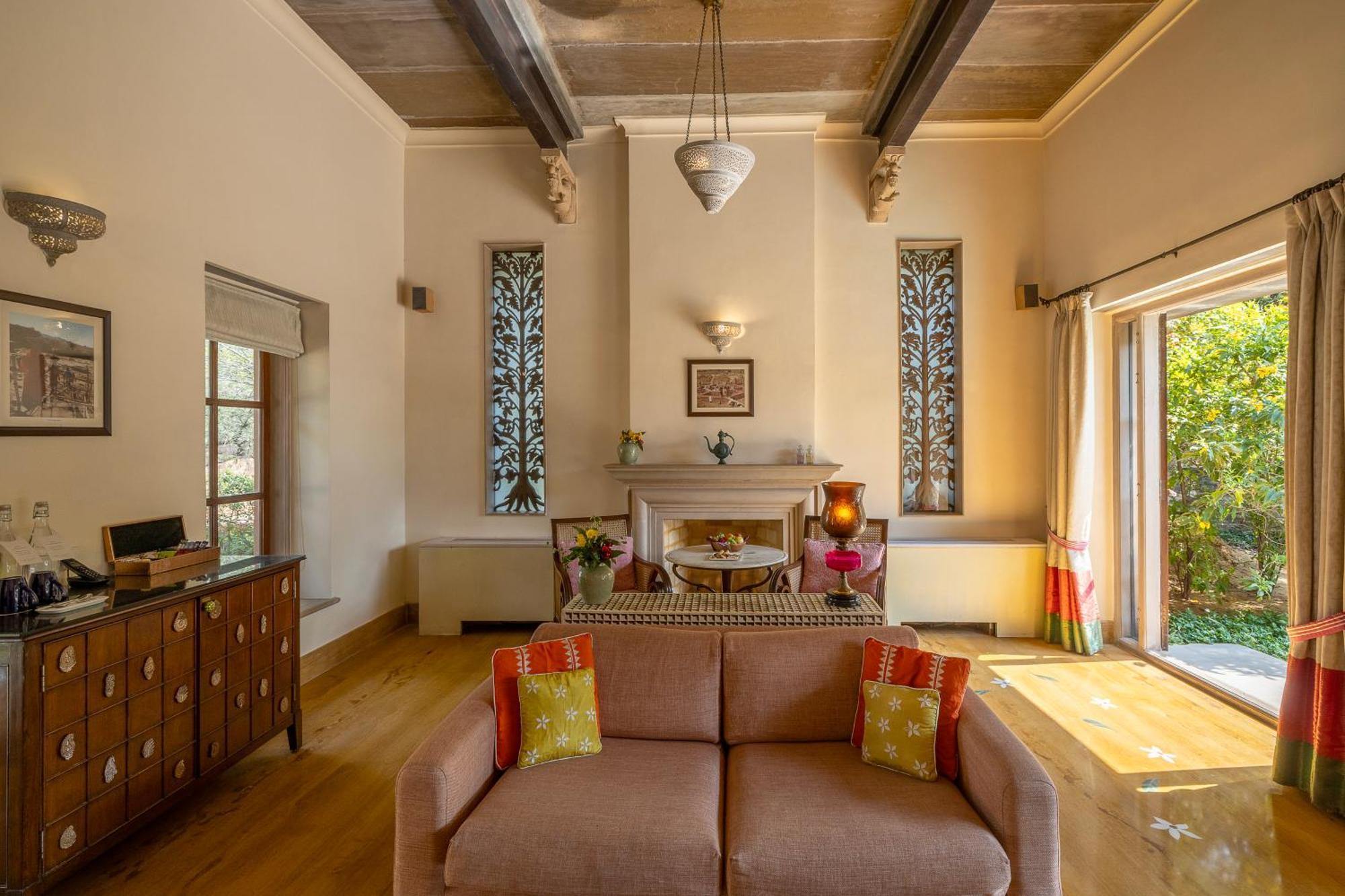 Tree Of Life Resort & Spa Джайпур Екстериор снимка