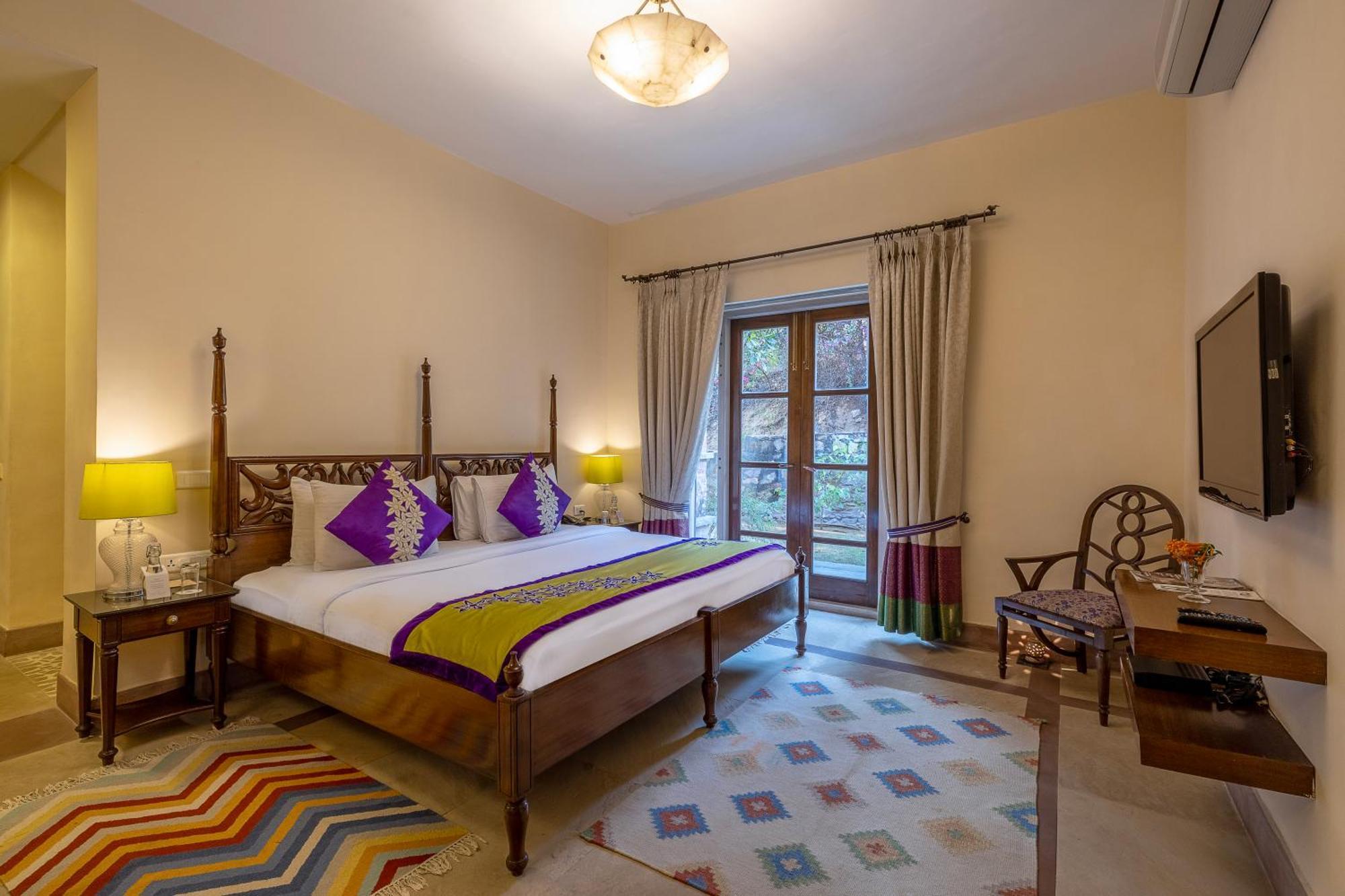 Tree Of Life Resort & Spa Джайпур Екстериор снимка