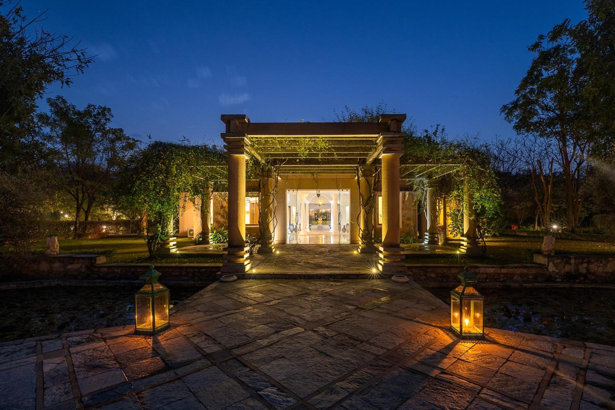 Tree Of Life Resort & Spa Джайпур Екстериор снимка