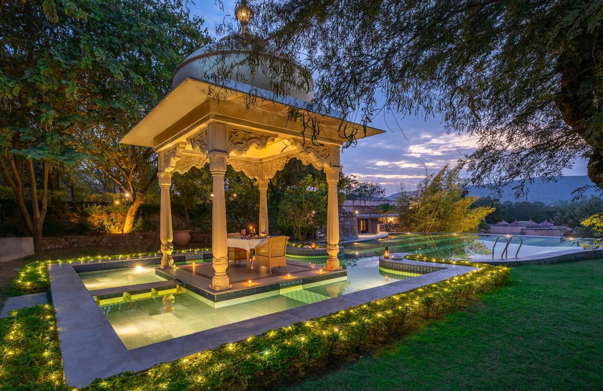 Tree Of Life Resort & Spa Джайпур Екстериор снимка