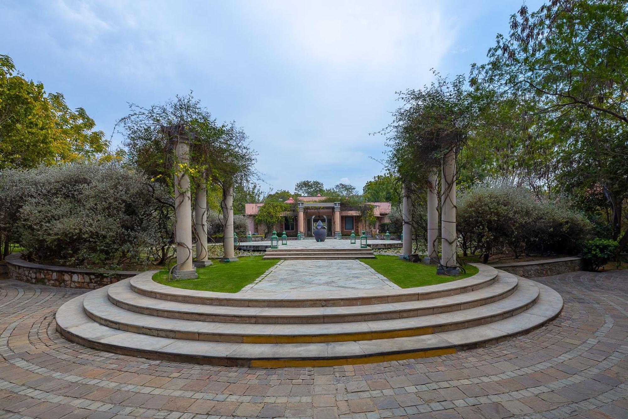 Tree Of Life Resort & Spa Джайпур Екстериор снимка