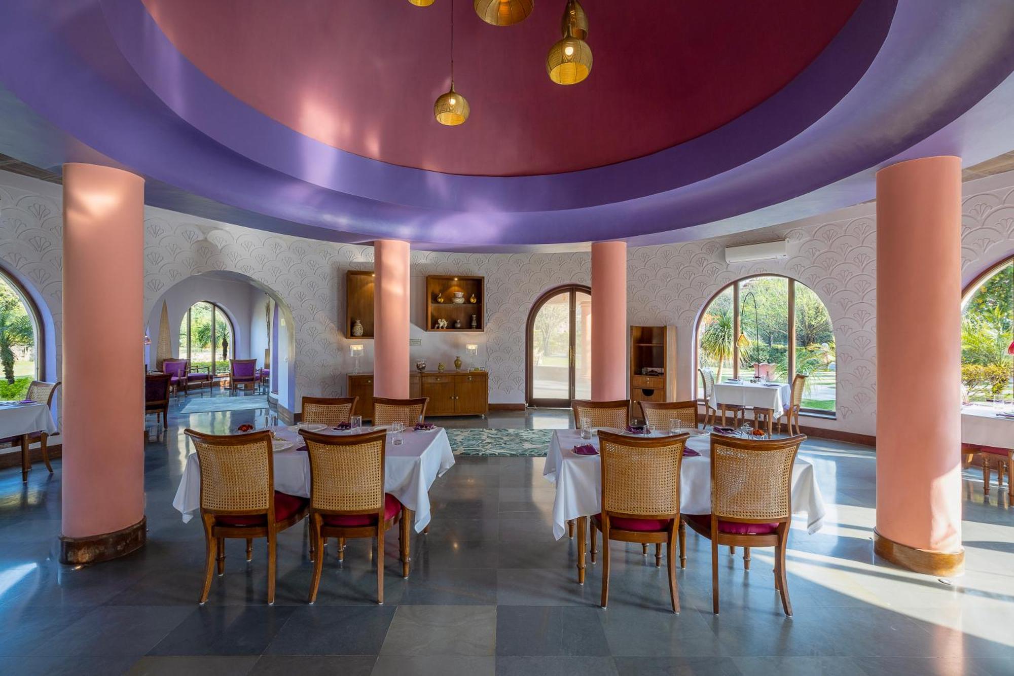 Tree Of Life Resort & Spa Джайпур Екстериор снимка